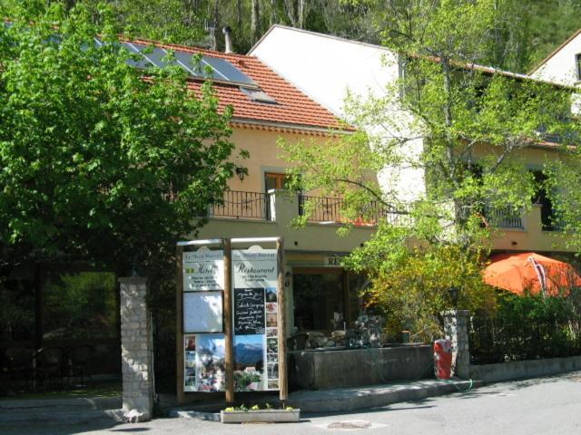 Hotel Le Mont Barral Creyers Eksteriør billede