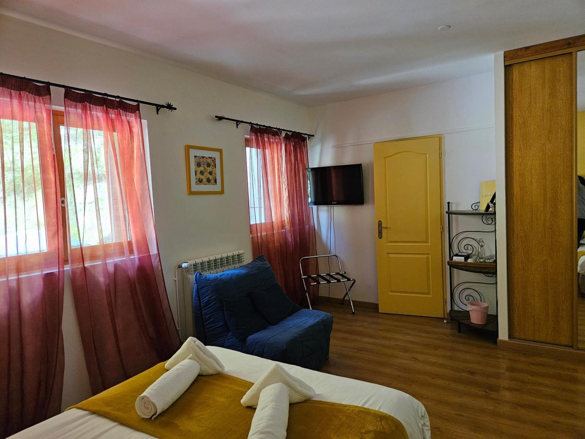 Hotel Le Mont Barral Creyers Eksteriør billede
